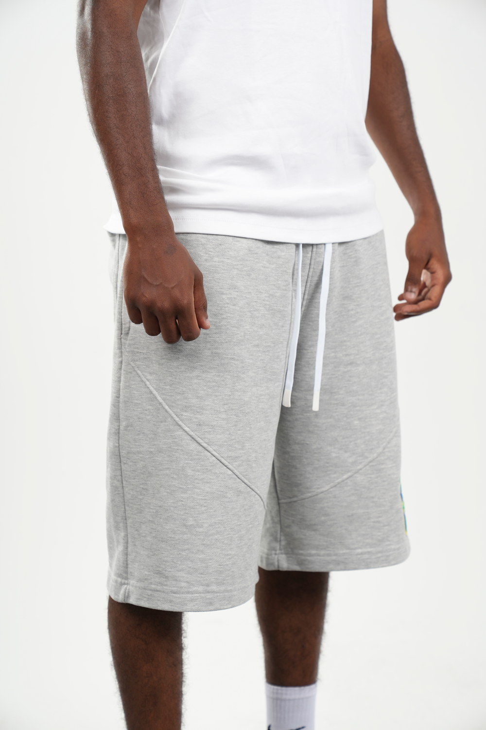 LUCA S’25 — Grey Risky Short