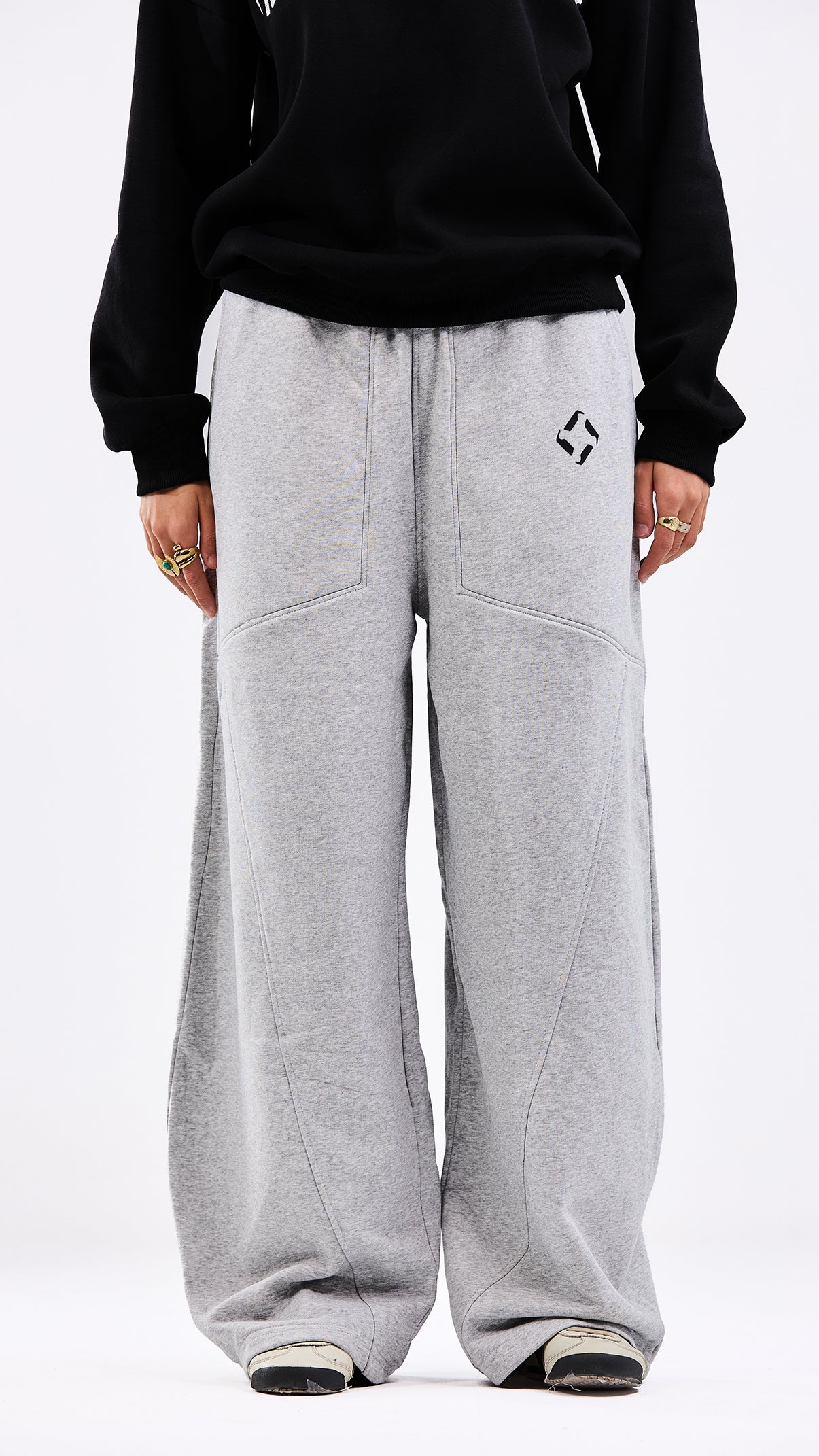 LUCA Wide Sweatpants
